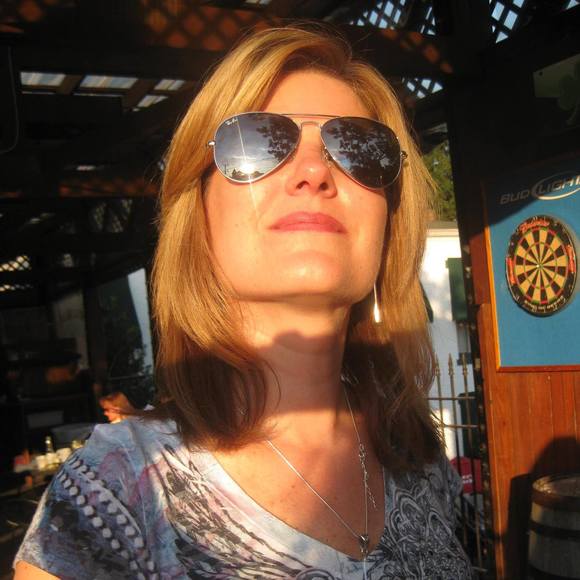 Meet your Posher, Rene - Picture 1 of 1